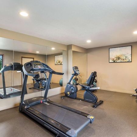 Best Western Mount Pleasant Inn Ngoại thất bức ảnh