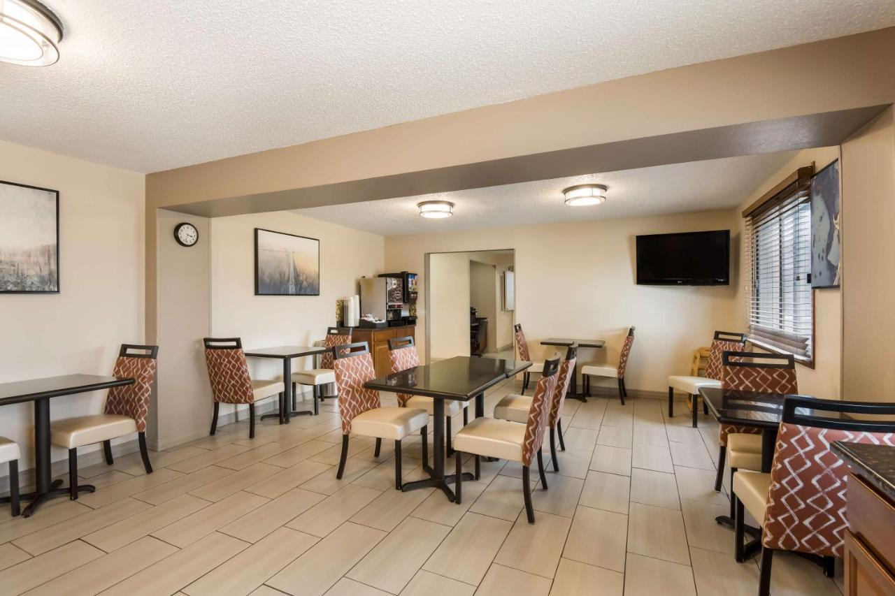 Best Western Mount Pleasant Inn Ngoại thất bức ảnh