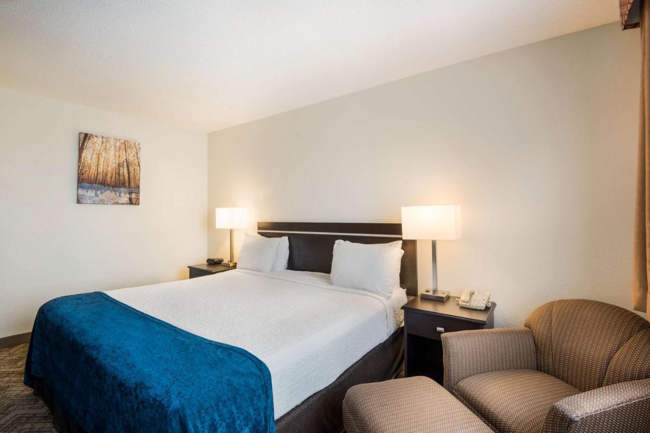 Best Western Mount Pleasant Inn Ngoại thất bức ảnh
